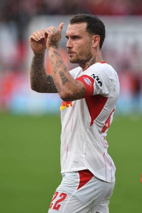 David Raum of RB Leipzig 22 thanks the fans for their support GER, Bayer 04 Leverkusen vs. RB Leipzig, Soccer, Bundesliga, Matchday 4, 2026–2027 season, September 20, 2026 DFL regulations prohibit any use of photographs as image sequences and or quasi-video GER, Bayer 04 Leverkusen vs. RB Leipzig, Soccer, Bundesliga, Matchday 4, 2026–2027 season, September 20, 2026, Leverkusen Copyright: xEibner-Pressefoto ThomasxThienelx EP_TTL