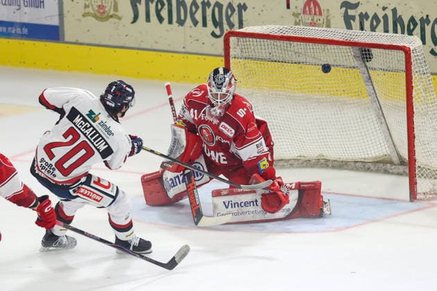 Sahnpark Crimmitschau, September 20, 2026; 2026–27 Season; Ice Hockey; 2nd Bundesliga; Regular Season; Game 2; Sachsen Ice Arena; Eispiraten vs. EHC Freiburg; Lynden McCallum’s shot for Freiburg just missed; Kevin Reich, EPC goalie, outsmarted Crimmitschau, Saxony, Germany