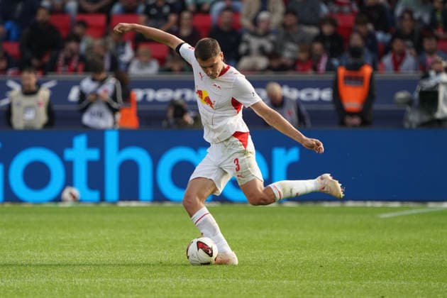 Leverkusen Soccer, Bundesliga Season 2026–2027: Bayer 04 Leverkusen vs. RB Leipzig, September 20, 2026, Bayarena, Leverkusen; Maxime Esteve (RB Leipzig), France, FRA; Action, Single Frame