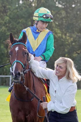 September 20, 2026, Hanover, Lower Saxony, GER Avyaan with Esentur Turganaaly Uulu after winning the BBAG Auction Race at the Hanover Racetrack, Neue Bult 260920D985HANNOVER JPG