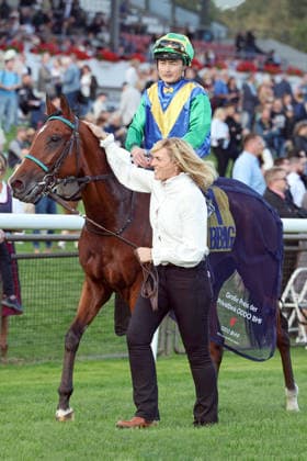 September 20, 2026, Hanover, Lower Saxony, GER Avyaan with Esentur Turganaaly Uulu after winning the BBAG Auction Race at the Hanover Racetrack, Neue Bult 260920D985HANNOVER JPG