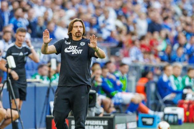 SV 07 Elversberg coach Vincent Wagner gestures during the Bundesliga 1 match between FC Schalke 04 and SV Elversberg, at Veltins Arena on September 20, 2026, in Gelsenkirchen, Germany. Photo by Mario Hommes, DeFodi Images. Coach Vincent Wagner of SV 07 Elversberg gestures during the Bundesliga match between FC Schalke 04 and SV Elversberg at Veltins Arena on September 20, 2026 in Gelsenkirchen, Germany. Photo by Mario Hommes, DeFodi Images. DFB and DFL regulations prohibit any use of photographs as image sequences and or quasi-video. Photo by Mario Hommes, DeFodi Images.
