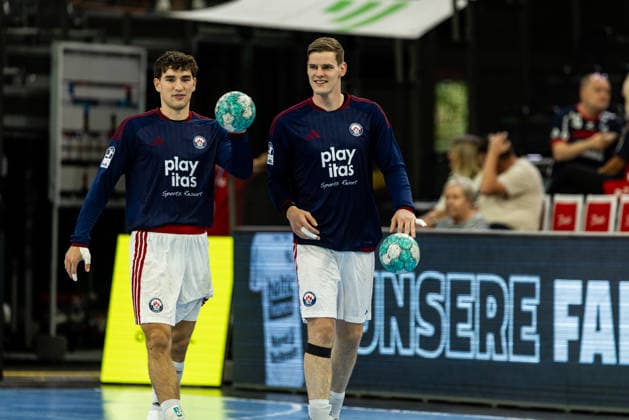Opel HBL SG Flensburg Handewitt vs. Handball Club Hamburg, September 20, 2026: The Handball Club Hamburg team during the warm-up for the Opel HBL SG Flensburg Handewitt vs. Handball Club Hamburg match at the GGW Arena on September 20, 2026 Copyright: xBEAUTIFULxSPORTS MarioxM.xKobergx