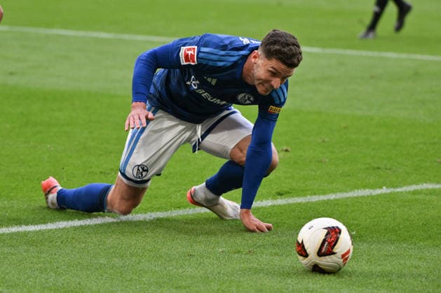 Robin Gosens, FC Schalke 04, September 20, 2026, Soccer, Bundesliga 1, 2026–2027 Season, Matchday 4, FC Schalke 04 vs. SV Elversberg. DFL regulations prohibit any use of photographs as image sequences and or quasi-video. Gelsenkirchen, Veltins Arena, North Rhine-Westphalia, Germany Team2