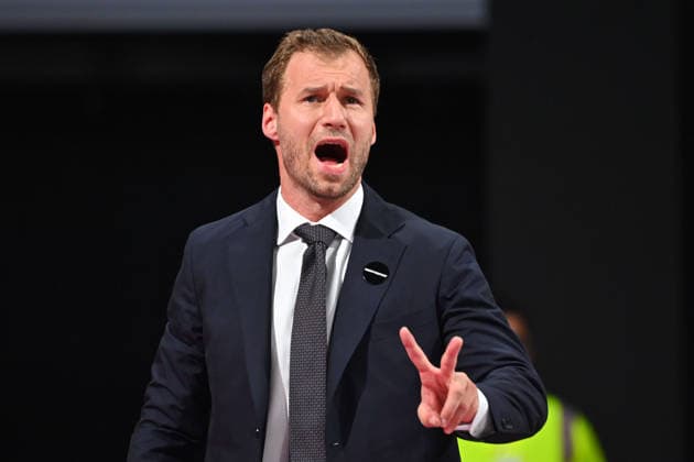 Coach Svetislav PESIC (FCB), gesturing, giving instructions, single frame, cropped close-up, half-length shot, basketball (BBL), 2026–2027 season, FC Bayern Munich vs. Bamberg Baskets on September 20, 2026, BMW Park