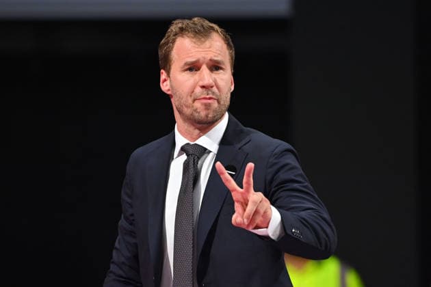 Coach Svetislav PESIC (FCB), gesturing, giving instructions, single frame, cropped close-up, half-length shot, basketball (BBL), 2026–2027 season, FC Bayern Munich vs. Bamberg Baskets on September 20, 2026, BMW Park