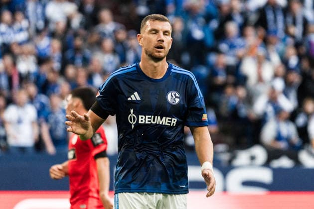 Germany 1 Bundesliga 2026–2027, Matchday 4: FC Schalke 04 vs. SV Elversberg, September 20, 2026, Veltins Arena, Gelsenkirchen, North Rhine-Westphalia; Noah Darvich (Elversberg), 10: Frustration, Anger, Emotions, Sadness Copyright: xCelinaxLeiersx