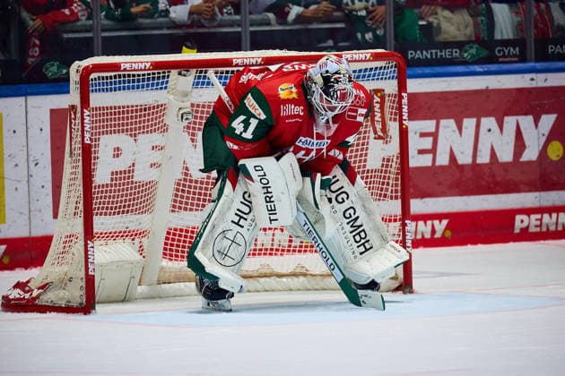 Portrait, Cutout: Peyton Jones, Augsburger Panther, 41 GER, Augsburger Panther vs. Schwenninger Wild Wings, Ice Hockey, PENNY DEL, Matchday 2, 2026–2027 Season, September 20, 2026 GER, Augsburger Panther vs. Schwenninger Wild Wings, Ice Hockey, PENNY DEL, Matchday 2, 2026–2027 Season, September 20, 2026 Germany Copyright: xEibner-Pressefoto GeraldxOelze-dexStoppanyx EP_ODS