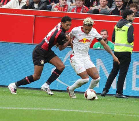 September 20, 2026 German Soccer Season 2026–2027 Bundesliga 1, Matchday 4: Bayer 04 Leverkusen vs. RB Leipzig—a showdown between Jarell Quansah (No. 4, B04) and Antonio Nusa (No. 7, RBL). DFL regulations prohibit any use of PHOTOGRAPHS AS IMAGE SEQUENCES AND OR QUASI-VIDEO 1 Soccer Bundesliga September 20, 2026 Soccer GER Season 2026–2027 1. Bundesliga Matchday 4 Bayer 04 Leverkusen vs. RB Leipzig