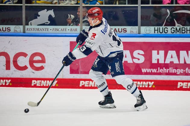 Portrait, Cutout: Vadim Schreiner, Schwenninger Wild Wings, 13 GER, Augsburger Panther vs. Schwenninger Wild Wings, Ice Hockey, PENNY DEL, Matchday 2, 2026–2027 Season, September 20, 2026 GER, Augsburger Panther vs. Schwenninger Wild Wings, ice hockey, PENNY DEL, Matchday 2, 2026–2027 season, September 20, 2026 Germany Copyright: xEibner-Pressefoto GeraldxOelze-dexStoppanyx EP_ODS
