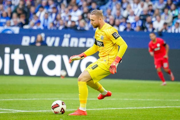 German Soccer Bundesliga 2026–2027, Matchday 4: FC Schalke 04 vs. SV Elversberg at Veltins Arena, Gelsenkirchen; Nicolas Kristof of SV Elversberg, 20, in possession of the ball Copyright: xJOERANxSTEINSIEKx