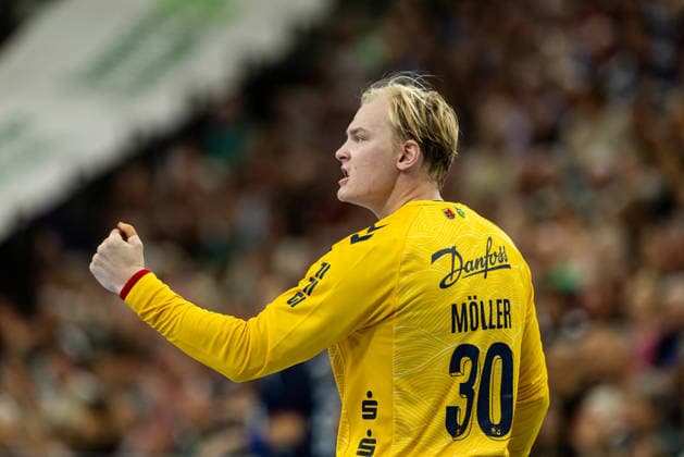 Opel HBL SG Flensburg Handewitt vs. Handball Club Hamburg, September 20, 2026: Celebration and joy as Simon Möller (No. 30) makes a save, SG Flensburg Handewitt Opel HBL SG Flensburg Handewitt vs. Handball Club Hamburg, GGW Arena on September 20, 2026 Copyright: xBEAUTIFULxSPORTS MarioxM.xKobergx