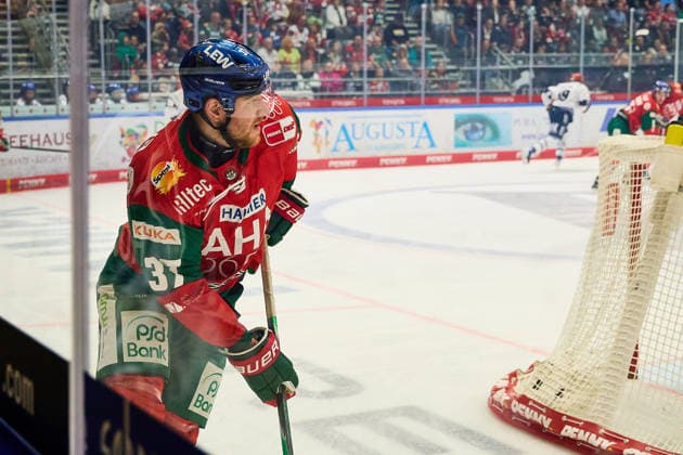 Kyle Wood, Augsburger Panther, 37 GER, Augsburger Panther vs. Schwenninger Wild Wings, Ice Hockey, PENNY DEL, Matchday 2, 2026–2027 Season, September 20, 2026, GER, Augsburg Panthers vs. Schwenningen Wild Wings, ice hockey, PENNY DEL, Matchday 2, 2026–2027 season, September 20, 2026, Germany Copyright: xEibner-Pressefoto GeraldxOelze-dexStoppanyx EP_ODS