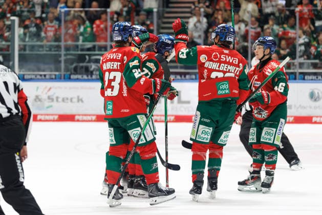 Augsburger Panther goal to make it 7-3 in the game between the Augsburger Panther and the Schwenninger Wild Wings, men s ice hockey, DEL, 2026-2027 season, Matchday 2 on September 20, 2026, in Augsburg, Curt Frenzel Stadium, Bavaria, Germany