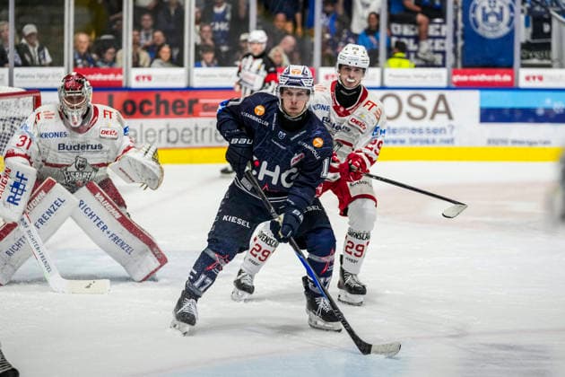 Matt Fonteyne, Ravensburg Towerstars, 17, GER, Ravensburg Towerstars vs. Eisbären Regensburg, Ice Hockey, DEL2 Regular Season, Matchday 2, 2026–2027 Season, September 20, 2026, GER, Ravensburg Towerstars vs. Eisbären Regensburg, Ice Hockey, DEL2 Regular Season, Matchday 2, 2026–2027 Season, September 20, 2026, Ravensburg Copyright: xEibner-Pressefoto MaximilianxRistx EP_MRT