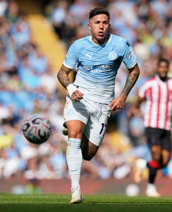Manchester, England, 20th September 2026. Enzo Fernandez of Manchester City during the Manchester City vs Sunderland Premier League match at the Etihad Stadium, Manchester. Picture credit should read: Andrew Yates Sportimage EDITORIAL USE ONLY. No use with unauthorised audio, video, data, fixture lists, club league logos or live services. Online in-match use limited to 120 images, no video emulation. No use in betting, games or single club league player publications. SPI_133_AY_ManCity_Sunderland. SPI-5012-0132