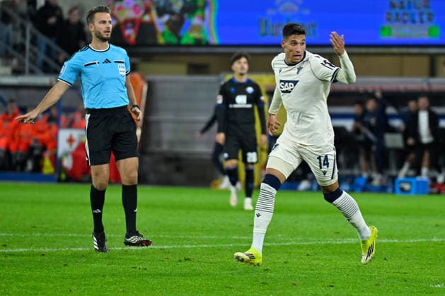 Paderborn, Home Deluxe Arena, September 26, 2020, GER, Men s, 1st Bundesliga, 2026–2027 Season, SC Paderborn 07 vs. TSG 1899 Hoffenheim. Image: DFL regulations prohibit any use of photographs as image sequences and or quasi-video. North Rhine-Westphalia, Germany