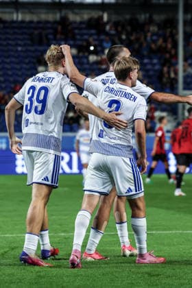 Sports, Soccer, 3rd Division, 2026–2027 Season, Matchday 7: SV Wehen Wiesbaden vs. MSV Duisburg, September 20, 2026, BRITA Arena: MSV Duisburg celebrates after Frederik Christensen scores to make it 3–0; the three players are celebrating in Wiesbaden at the BRITA Arena in Hesse, Germany