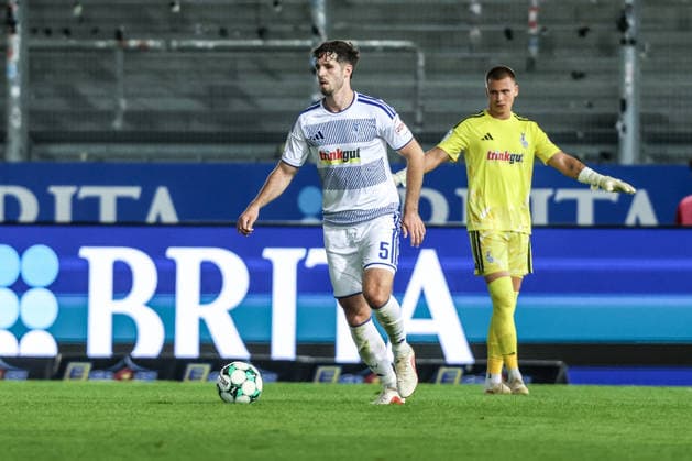 Sports, Soccer, 3rd Division, 2026–2027 Season, Matchday 7: SV Wehen Wiesbaden vs. MSV Duisburg, September 20, 2026, BRITA Arena, Tobias Fleckstein (MSV Duisburg), 5, Wiesbaden, BRITA Arena, Hesse, Germany