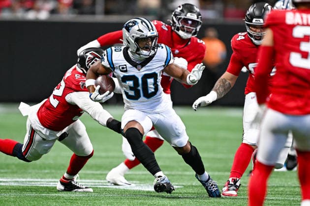 ATLANTA, GA - SEPTEMBER 20: Carolina running back Chuba Hubbard (30) runs the ball during the NFL, American Football Herren, USA game between the Carolina Panthers and the Atlanta Falcons on September 20th, 2026 at Mercedes-Benz Stadium in Atlanta, GA. (Photo by Rich von Biberstein Icon Sportswire) NFL: SEP 20 Panthers at Falcons EDITORIAL USE ONLY Icon260920003