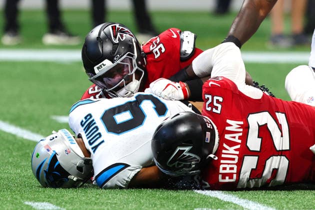 ATLANTA, GA - SEPTEMBER 20: Samson Ebukam (52) of the Atlanta Falcons and Gervon Dexter, Sr. (95) sack Starting quarterback Bryce Young (9) of the Carolina Panthers during the Sunday afternoon NFL, American Football Herren, USA game between the Atlanta Falcons and the Carolina Panthers on September 20, 2026 at the Mercedes-Benz Stadium in Atlanta, Georgia. (Photo by David J. Griffin Icon Sportswire) NFL: SEP 20 Panthers at Falcons EDITORIAL USE ONLY Icon9532609200440