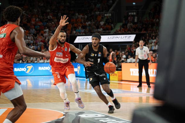 No. 1, Kier Justinc Ratiopharm Ulm vs. MHP RIESEN Ludwigsburg, Basketball, 1st Bundesliga, Matchday 1, 2026–2027 Season, September 20, 2026 Ratiopharm Ulm vs. MHP RIESEN Ludwigsburg, Basketball, 1st Bundesliga, Matchday 1, 2026–2027 Season, September 20, 2026 Ulm Copyright: xEibner-Pressefotox EP_FBR