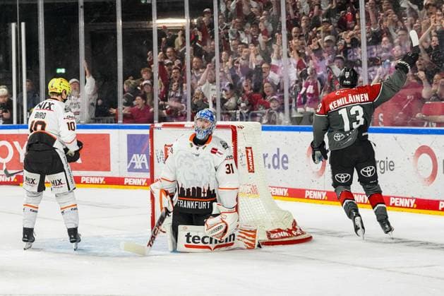 Ice Hockey: Penny DEL, Matchday 2—Kölner Haie vs. Löwen Frankfurt on September 20, 2026, at the Lanxess Arena in Cologne. Valtteri Kemiläinen of Cologne, on the right, celebrates his game-winning goal to make it 4–3 in overtime. In accordance with the regulations of the DEL (German Ice Hockey League), the publication and further use of the footage in electronic media and on devices of any kind during the game is not permitted. xDMx