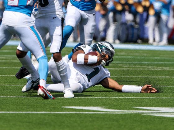 Sep 20, 2026; Nashville, TN, USA; Philadelphia Eagles quarterback Jalen Hurts (1) gives himself up and slides during the NFL, American Football Herren, USA regular season game between the Philadelphia Eagles and Tennessee Titans at Nissan Stadium. Mandatory Credit: -Cal Media Nashville USA - ZUMAc04_ 20260920_zma_c04_082 Copyright: xStephenxFurstx
