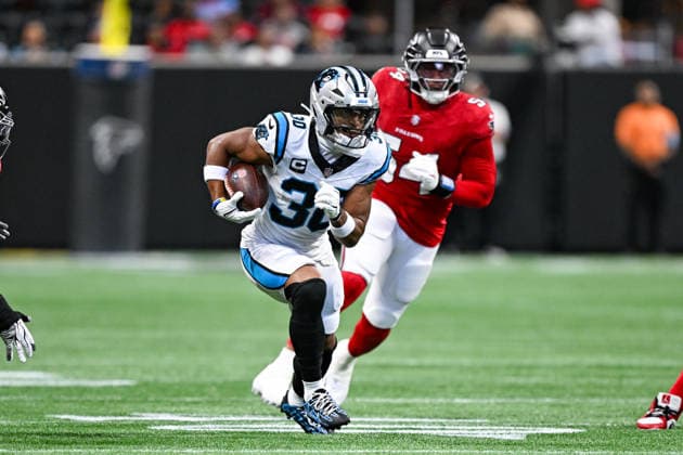 ATLANTA, GA - SEPTEMBER 20: Atlanta cornerback Darnay Holmes (30) runs the ball during the NFL, American Football Herren, USA game between the Carolina Panthers and the Atlanta Falcons on September 20th, 2026 at Mercedes-Benz Stadium in Atlanta, GA. (Photo by Rich von Biberstein Icon Sportswire) NFL: SEP 20 Panthers at Falcons EDITORIAL USE ONLY Icon260920026