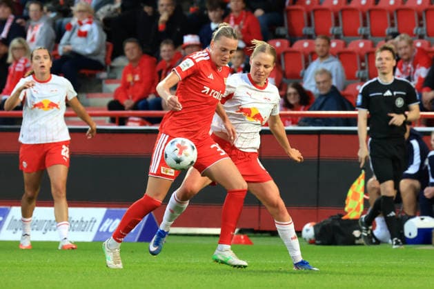 September 20, 2026, GER Germany, Soccer, Bundesliga 1, Women, 2026–2027, Alte Foersterei, 1. FC Union vs. RB Leipzig Lina Hausicke 1. FC Union Berlin 32, EMILIA KIAR ASGEIRSDOTTIR RB Leipzig 8 1st Division DFB DFL regulations prohibit any use of photographs as image sequences and or quasi-video nordphoto GmbH Engler Berlin Alte Foersterei Stadium Berlin Germany Copyright: xNordphotox xEnglerx