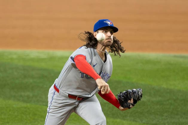 September 20, 2026, Arlington, Texas, USA: Toronto Blue Jays pitcher SPENCER ARRIGHETTI (45) throws against the Texas Rangers at Globe Life Field. Blue Jays win 7-2. MLB, Baseball Herren, USA 2026: Blue Jays 7;2 Rangers  - ZUMAf180 20260920_zsp_f180_007 Copyright: xMarkxFannx