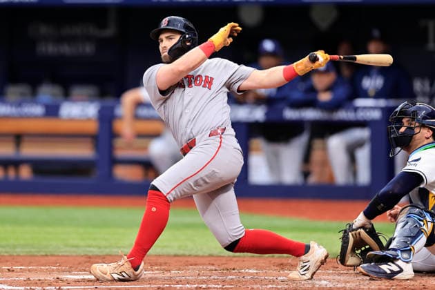 September 20, 2026, St. Petersburg, Florida, USA: Boston Red Sox third baseman Caleb Durbin (5) grounds out to Tampa Bay Rays shortstop Taylor Walls (6) during an MLB, Baseball Herren, USA game on September 20, 2026 at Tropicana Field. The Rays beat the Red Sox 5-1. St. Petersburg USA - ZUMAh180 20260920_zsp_h180_018 Copyright: xKimxHukarix