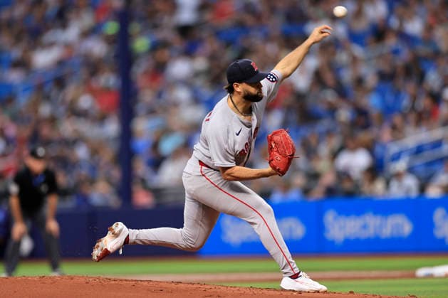 September 20, 2026, St. Petersburg, Florida, USA: Boston Red Sox starting pitcher Patrick Sandoval (43) delivers a pitch during an MLB, Baseball Herren, USA game against the Tampa Bay Rays on September 20, 2026 at Tropicana Field. The Rays beat the Red Sox 5-1. MLB 2026: Tampa Bay Rays 5 : 1 Boston Red Sox  - ZUMAh180 20260920_zsp_h180_036 Copyright: xKimxHukarix