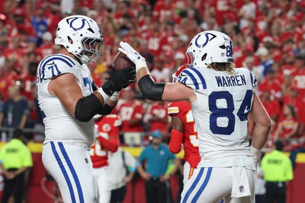 KANSAS CITY, MO - SEPTEMBER 20: Tyler Warren 84 of the Indianapolis Colts celebrates a touchdown with Matt Goncalves 71 in the first quarter of an NFL, American Football Herren, USA game between the Indianapolis Colts and Kansas City Chiefs on Sep 20, 2026 at Arrowhead Stadium in Kansas City, MO. (Photo by Scott Winters Icon Sportswire) NFL: SEP 20 Colts at Chiefs EDITORIAL USE ONLY Icon2609200894