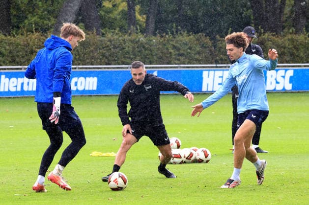 September 21, 2026, Germany, Soccer, 2. Bundesliga, 2026–2027 season, Sportforum, Hertha BSC, Head Coach Stefan Leitl leading training at Hertha BSC Berlin, Tim Goller (Hertha BSC Berlin, 43), Selim Telib (Hertha BSC Berlin, 47). DFB and DFL regulations prohibit any use of photographs as image sequences and or quasi-video. Berlin Sportforum, Berlin, Germany Copyright: xNordphotox xEnglerx