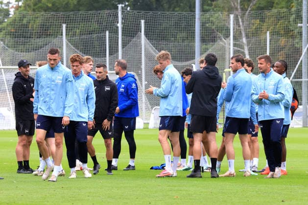 September 21, 2026, Germany, Soccer, 2. Bundesliga, 2026–2027 season, Sportforum, Hertha BSC, Head Coach Stefan Leitl leading training for Hertha BSC Berlin, Hertha players in the 2nd Division. DFB and DFL regulations prohibit any use of photographs as image sequences and or quasi-video. Berlin Sportforum, Berlin, Germany Copyright: xNordphotox xEnglerx