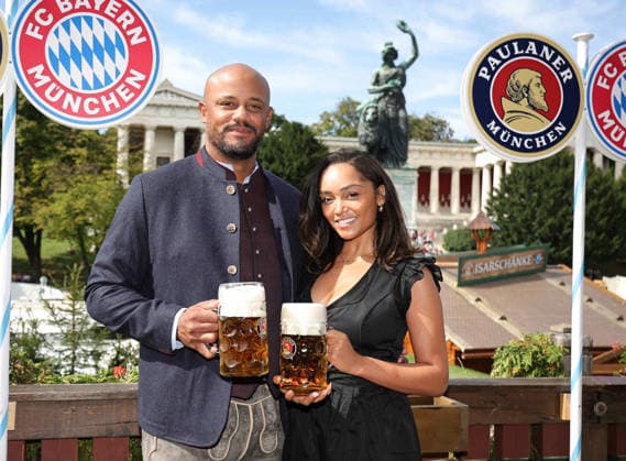 FC Bayern Munich at the 2026 Oktoberfest: Vincent Kompany with his wife Carla on September 20, 2026, at the Oktoberfest in Käfer’s Wiesen Schänke on the Theresienwiese in Munich. Photo: FC Bayern Munich. FC Bayern Munich at the 202 Oktoberfest6