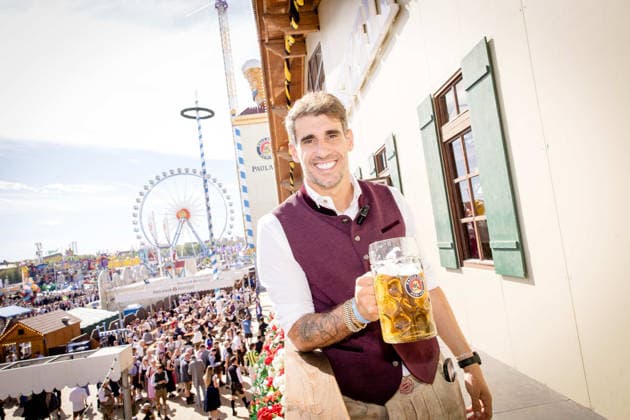 FC Bayern Munich at the 2026 Oktoberfest Javi Martinez on September 20, 2026, at the Oktoberfest in Käfer’s Wiesen Schänke on the Theresienwiese in Munich. Photo: FC Bayern Munich FC Bayern Munich at the 2026 Oktoberfest