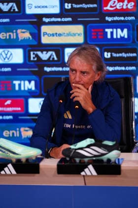 The head coach Roberto Mancini gestures during the Italia team press conference, PK, Pressekonferenz at federal technical center of Coverciano in Florence, Italy - September 21, 2026. - Soccer  Copyright: xSaraxEsposito LaxPressex