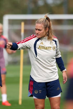 Clara Schoene, FC Bayern Munich, Assistant Coach, GER, FC Bayern Munich Women s Final Training Session, Soccer, UEFA Women s Champions League, 2026–2027 Season, September 21, 2026, GER, FC Bayern Munich Women s Final Training Session, Soccer, UEFA Women s Champions League, 2026–2027 Season, September 21, 2026, Munich Copyright: xEibner-Pressefoto JennixMaulx EP_JML