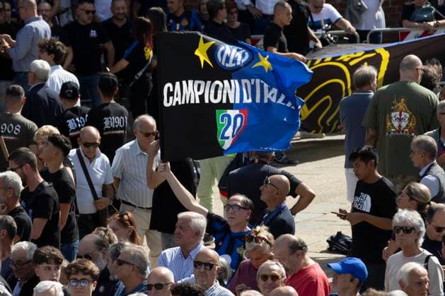 Funerali di Sandro Mazzola ex giocatore dell™Inter alla basilica di Sant™Ambrogio Milano - Italia - Cronaca LunedÃ¬, 21 Luglio, 2026 (Foto di Marco Ottico Lapresse) Funeral of Sandro Mazzola former Inter player at the Basilica of Sant™Ambrogio Milan - Italy - News Friday, 18 July, 2026  Copyright: xMarcoxOttico LaPressex