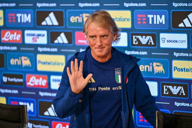 foto IPP lisa guglielmi Coverciano - Firenze 21-09-2026 Raduno della Nazionale di Calcio dell Italia nella foto Roberto Mancini (allenatore Italia) italy photo press world copyright italy ITALY  Copyright: xR4924_italyphotopressx