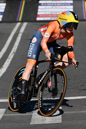 2026 UCI Road World Championships Picture by Simon Wilkinson SWpix.com - 21 09 2026 - Cycling - 2026 UCI Road World Championships - MontrÃ al, Canada - Women Under-23 Individual Time Trial (ITT) - Nienke Vinke (Netherlands) MontrÃ al Avenue du Parc Canada Copyright: x xSWpix.comx(t axPhotographyxHubxLtd)xSimonxWilkinson SWpix.comx SWP-3521-0604