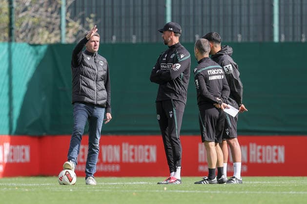 September 21, 2026, xtgx, Soccer 2. Bundesliga Hannover 96 Training emspor, from left: Ralf Becker (Hannover), sporting director, and Sandro Wagner (Hannover), coach. DFL and DFB regulations prohibit any use of photographs as image sequences and or quasi-video Hannover