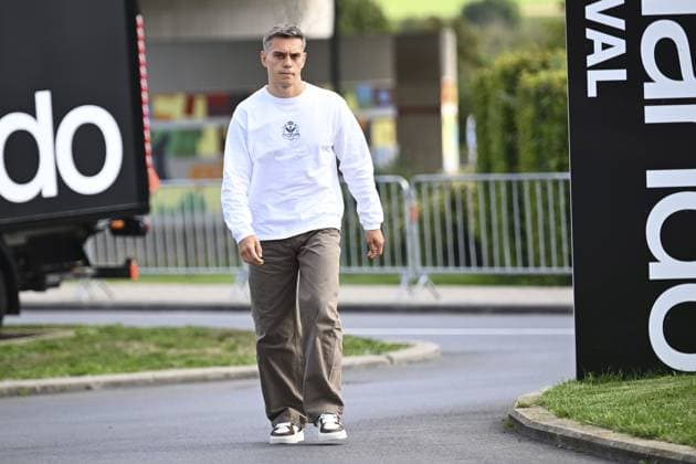 Italy v Belgium - UEFA Nations League 2026 Media Activities 21 09 2026 TUBIZE, BELGIUM - SEPTEMBER 21 : Trossard Leandro forward of Belgium arriving at the training grounds of the Royal Belgian Football Association ahead of the UEFA Nations League tournament league phase matchday 1 group A1 match between Italy on September 21, 2026 in Tubize, Belgium, 21 09 2026 Tubize Belgium  Copyright: xVincentxKalutx
