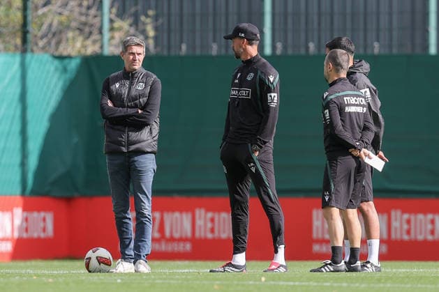 September 21, 2026, xtgx, Soccer 2. Bundesliga Hannover 96 Training emspor, from left: Ralf Becker (Hannover), sporting director, and Sandro Wagner (Hannover), coach. DFL and DFB regulations prohibit any use of photographs as image sequences and or quasi-video. Hannover