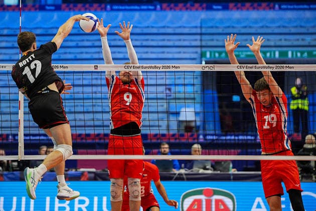 Belgium s Seppe Rotty and Czechia s Lubos Bartunek in acrion during the eight final match of the CEV Enel Eurovolley 2026, between Belgium and Czechia, at the Palavela in Turin, north west Italy - Monday, September 21, 2026. .  Copyright: xMarcoxAlpozzi LaPressex