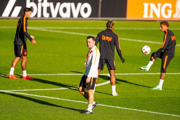 ZEIST , 21-09-2026 , KNVB Campus , season 2026 2027 , Dutch International football , Training session Netherlands , picture shows Netherlands trainer coach Xavi Hernandez during the first training Training Netherlands 21-09-2026  x207384540x Copyright: