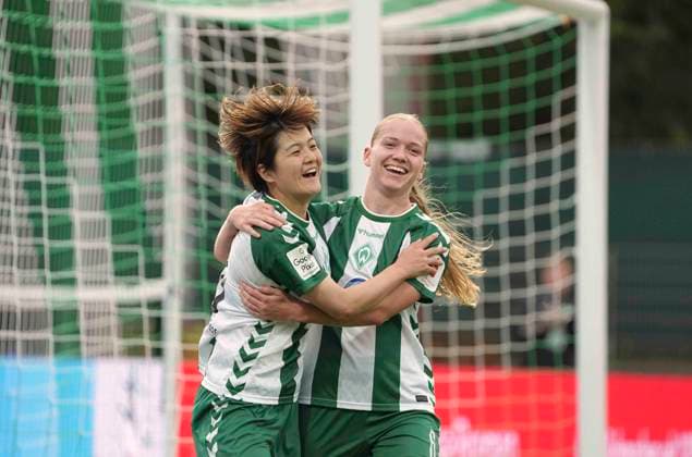 Photo: Goal celebration by the Werder women s team; Mei SHIMADA scores Werder s 1-0 goal, and Marie GMEIEDER (right) congratulates her. Soccer: Google Pixel Women s Bundesliga, Matchday 7 on Mon, Sep 21, 2026: Werder Bremen vs. VfB Stuttgart