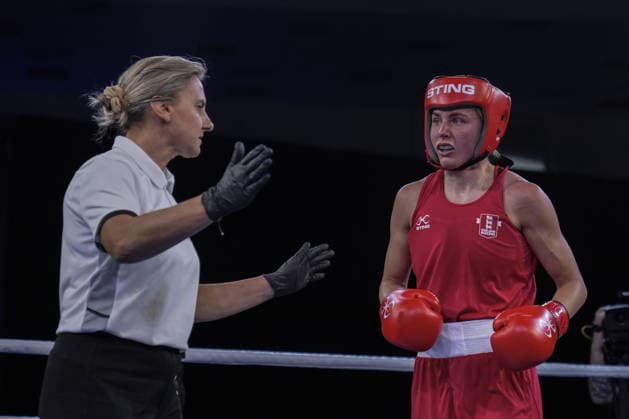 2026 European Boxing Championships in Bulgaria SOFIA, BULGARIA - SEPTEMBER 21: Esra Yildiz Kahraman (blue) of Turkiye competes against Elise Glynn (red) of England in the women s 57kg category during the 2026 European Boxing Championships at Asics Arena in Sofia, Bulgaria, on September 21, 2026. Osmancan Gurdogan Anadolu Sofia Bulgaria. Editorial use only. Please get in touch for any other usage.  Copyright: x2026xAnadoluxOsmancanxGurdoganx